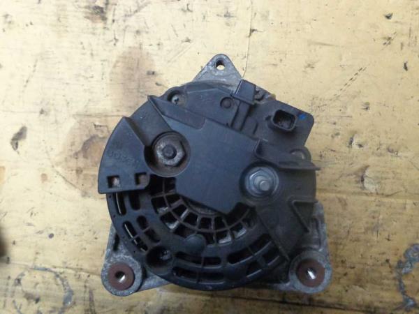 ALTERNATEUR RENAULT - Vue 3